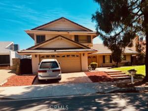 MLS #DW25162336 image #0