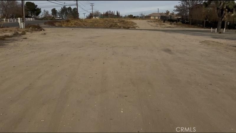 MLS #DW25162524 image #0