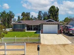 MLS #DW25167849 image #0