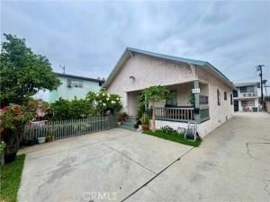 MLS #DW25168077 image #0