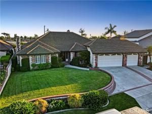 MLS #DW25173493 image #0