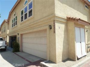 MLS #DW25174187 image #0