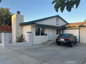 MLS #DW25174603 image #0