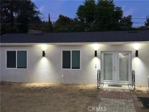 MLS #DW25178882 image #0