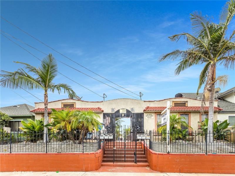 MLS #DW25183223 image #0