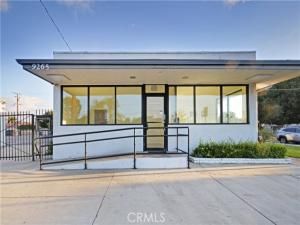 MLS #DW25183818 image #0