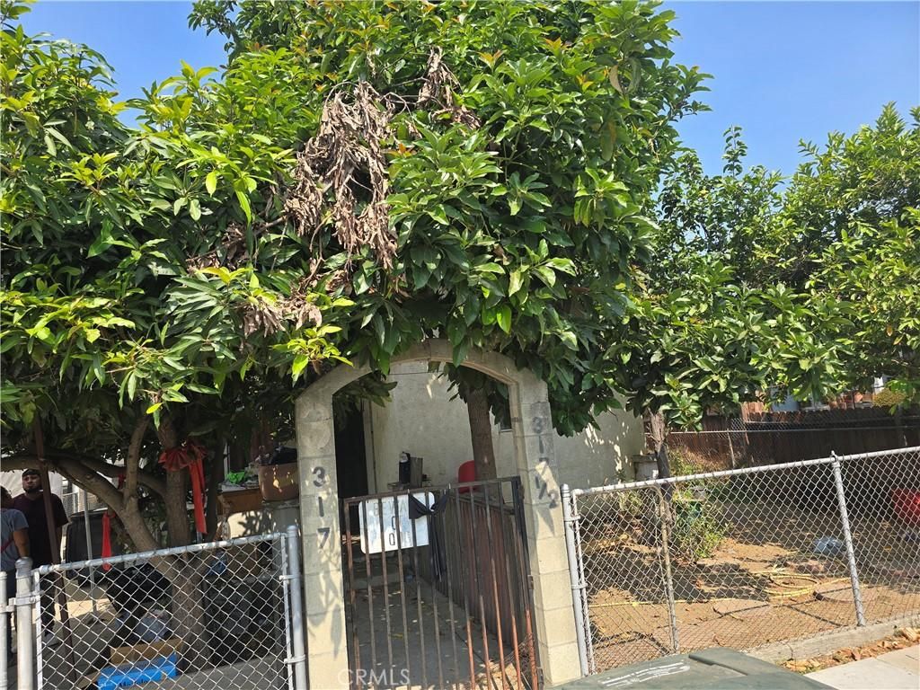 MLS #DW25183974 image #0