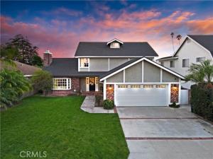 MLS #DW25184905 image #0