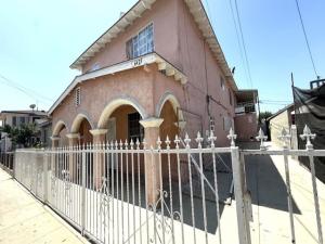 MLS #DW25186344 image #0