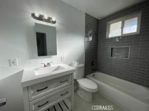 MLS #DW25192051 image #0