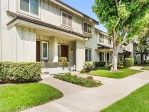 MLS #DW25194349 image #0