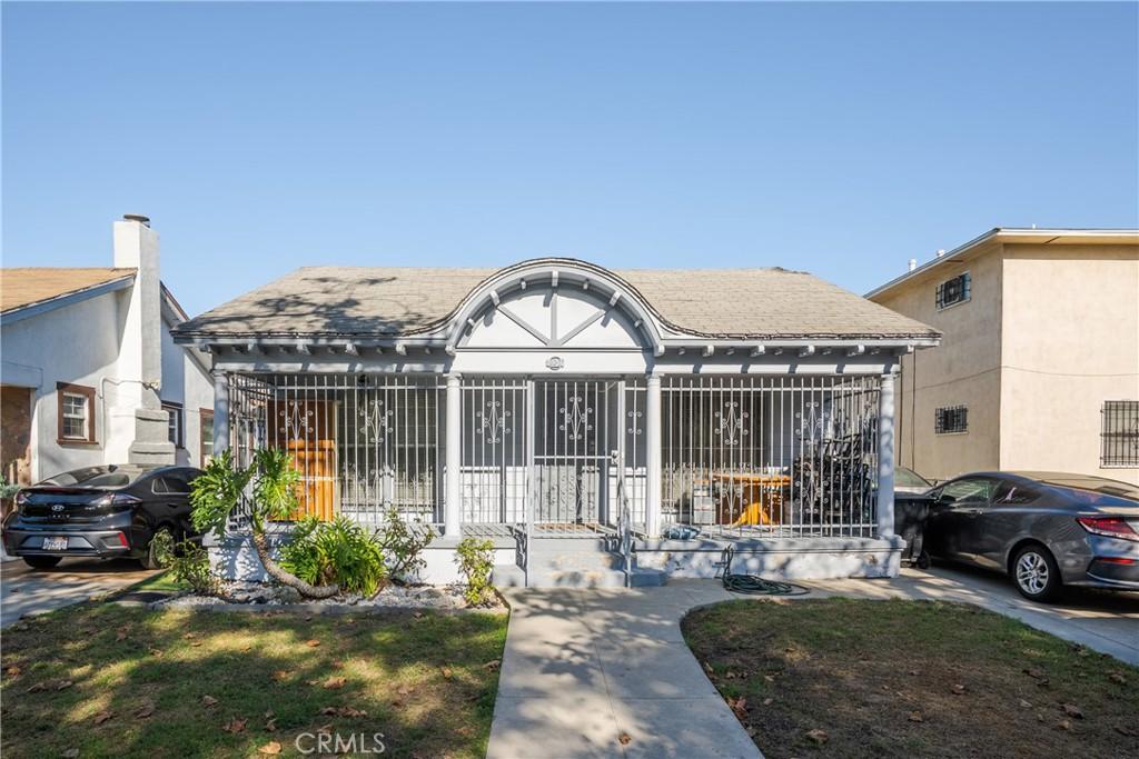 MLS #DW25197207 image #0