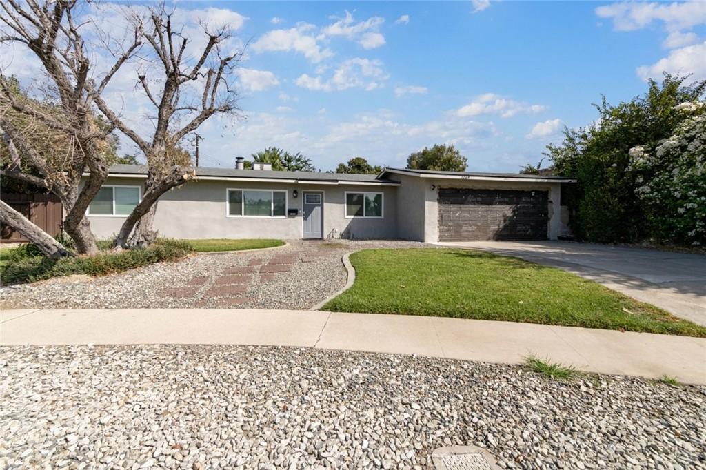 MLS #DW25198679 image #0