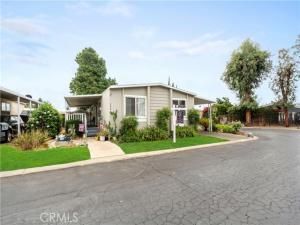 MLS #DW25201050 image #0