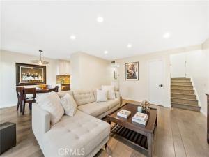 MLS #DW25201640 image #0