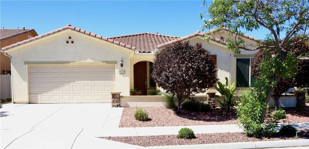 MLS #DW25210651 image #0