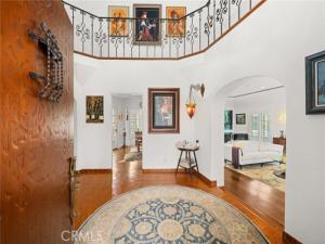 MLS #DW25218948 img 0