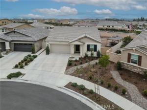 MLS #DW25219099 image #0