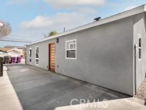 MLS #DW25219814 image #0