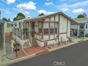 MLS #DW25220975 image #0