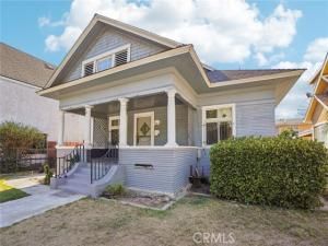 MLS #DW25222526 image #0