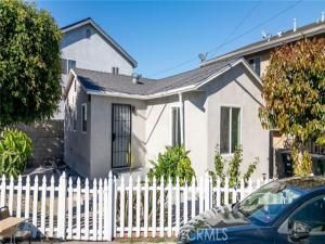 MLS #DW25223653 image #0