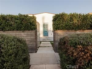 MLS #DW25224078 image #0