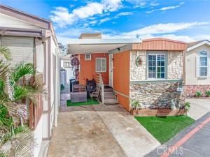 MLS #DW25224470 image #0