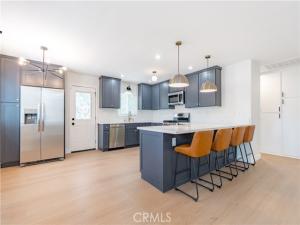 MLS #DW25228537 image #0