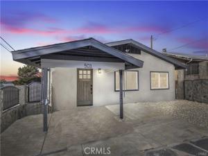 MLS #DW25228705 image #0