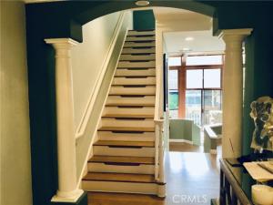 MLS #DW25228842 image #0