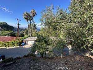 MLS #DW25228966 image #0