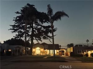 MLS #DW25229404 image #0