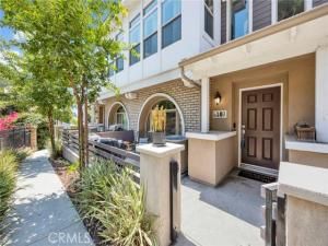 MLS #DW25229472 image #0