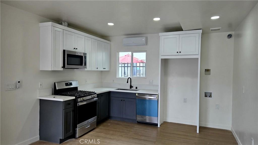 MLS #DW25229910 image #0