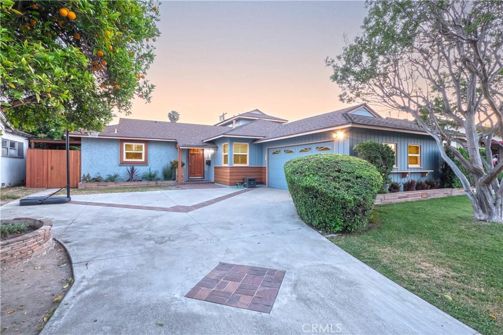 MLS #DW25230504 image #0