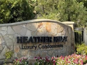 MLS #DW25231274 image #0