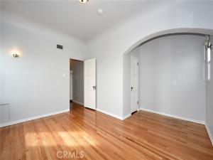 MLS #DW25232294 image #0