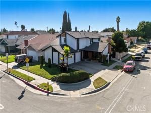 MLS #DW25232420 image #0