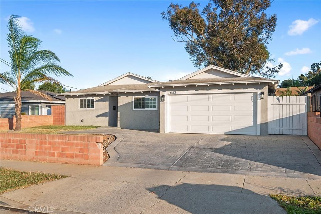 MLS #DW25232934 image #0