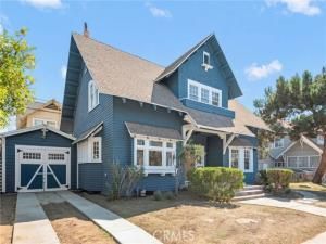 MLS #DW25233057 image #0