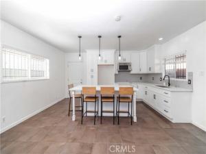 MLS #DW25234476 image #0