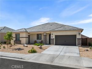 MLS #DW25234803 image #0