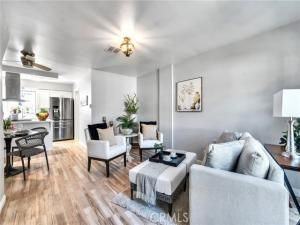 MLS #DW25235084 image #0