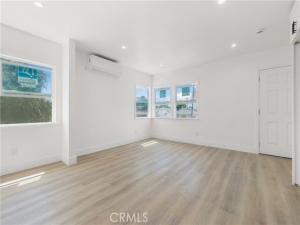 MLS #DW25235175 image #0