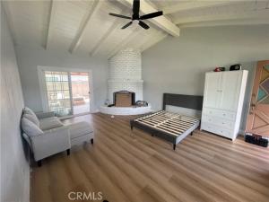 MLS #DW25235504 image #0