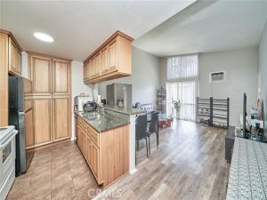 MLS #DW25236794 image #0