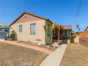 MLS #DW25236835 image #0