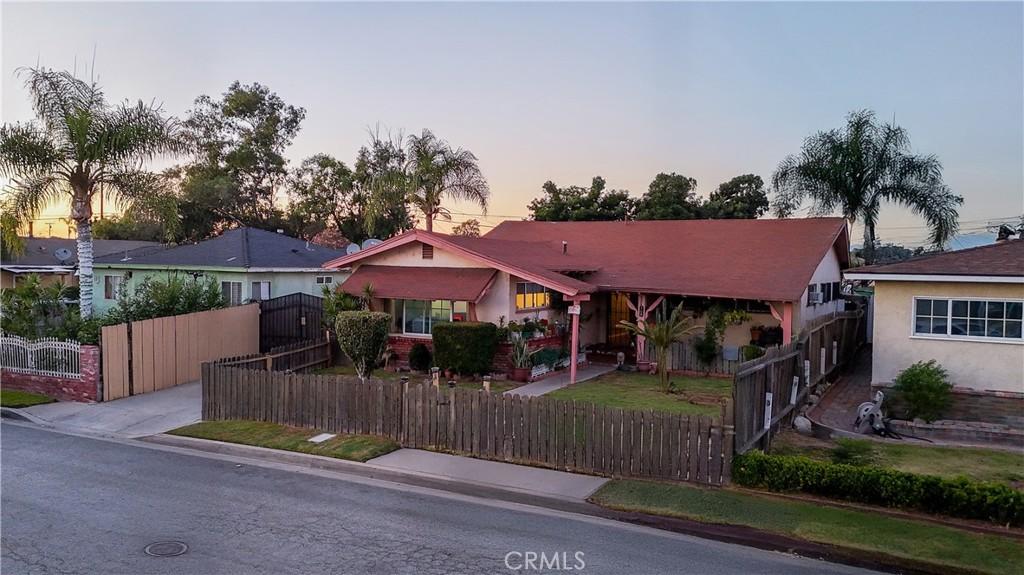 MLS #DW25239740 image #0