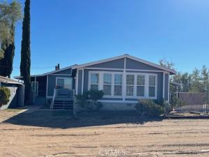 MLS #DW25241619 image #0